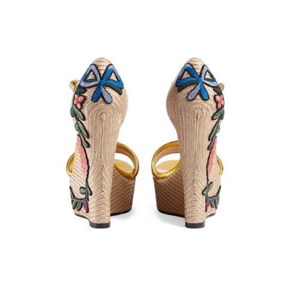 Gucci Embroidered Metallic Gold Espadrille Wedges - Picture 3 of 8